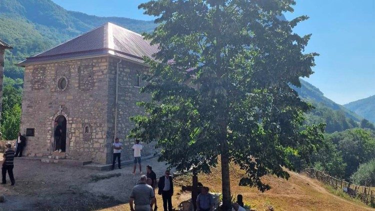 Kisha në Curraj i Epërm