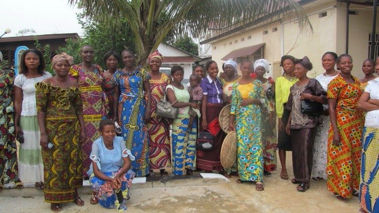 Algumas participantes do Projeto Mama Hekima na RDC organizado pela Irmã Virginie Bitshanda, da Congregação das Filhas da Sabedoria