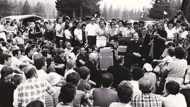 Ad un campeggio estivo diocesano nel 1980