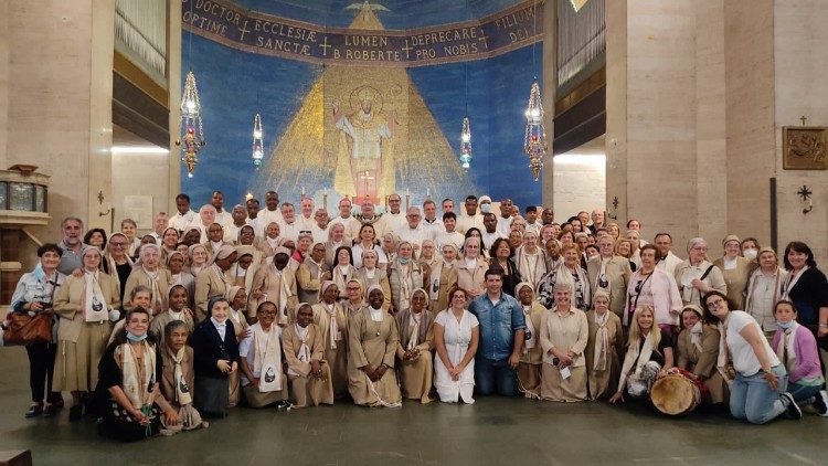 Participants at the Thanksgiving Mass for the Canonization of St. Rubatto