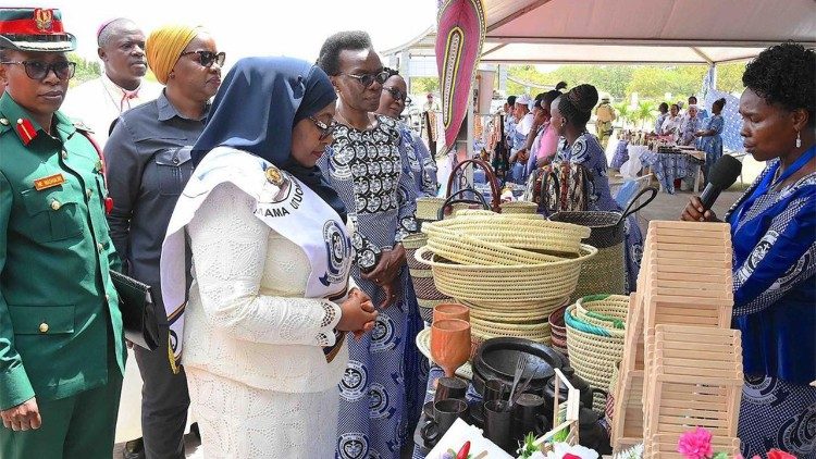 Mchakato wa ujenzi wa Kanisa la Kisinodi: Umoja, Ushiriki na Utume