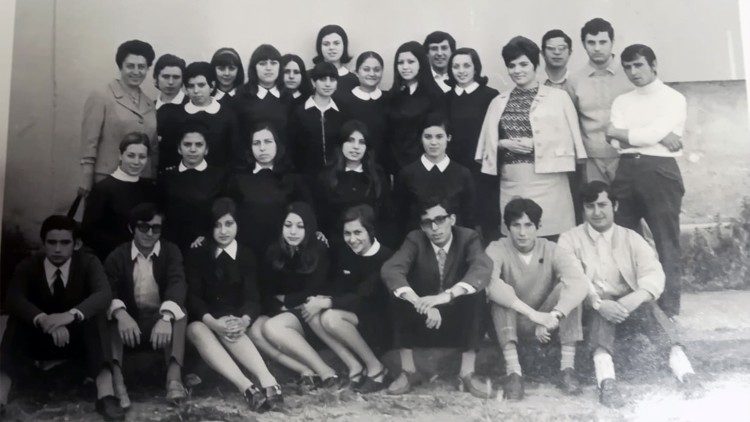 Un'altra foto della classe di liceo di Livatino e Palilla. Rosario è in basso a sinistra (con la cravatta) e Giuseppe il terzo in alto da destra 