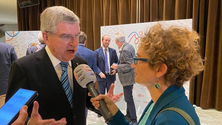 IOC-Präsident Thomas Bach im Interview mit Stefanie Stahlhofen (Radio Vatikan)