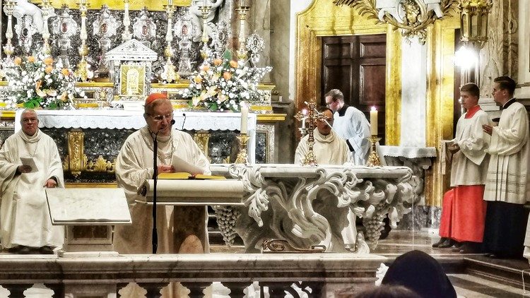 Kardinal Walter Kasper bei der Festmesse in der Kirche Maria dell'Anima, Rom