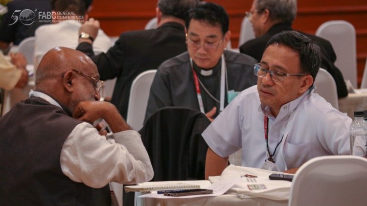 2022.10.24एशियाई धर्माध्यक्षीय सम्मेलन संघ  के प्रतिभागी