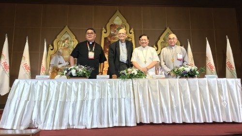 I vescovi e le sfide emergenti dell'Asia: "Dalla nostra Chiesa anche un esempio di valori"