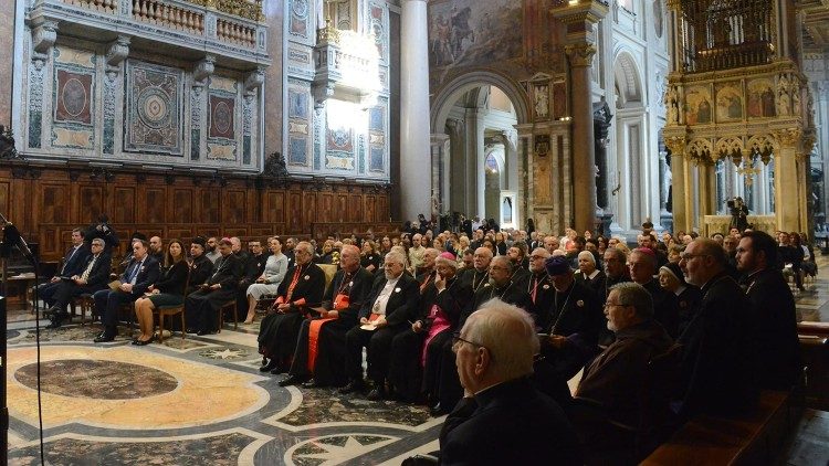 Messe zur Eröffnung des Verfahrens am Freitag in Rom