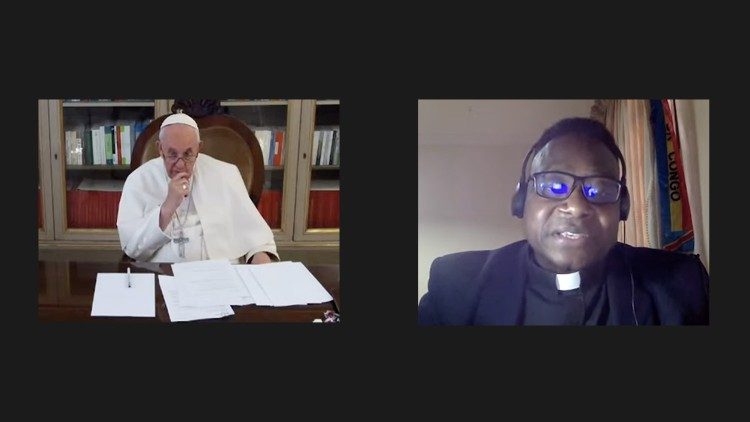 Papa Francisco no encontro com os jovens africanos
