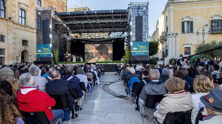 Il palco dell'evento inaugurale del Congresso Eucaristico Nazionale di Matera, 22 settembre 2022