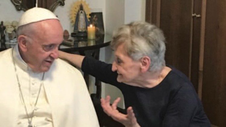 Papa Françesku dhe kushërira, Carla Rabezzana