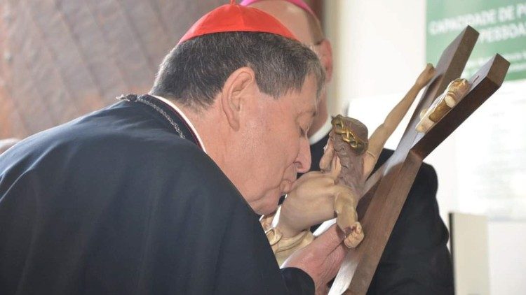Cardeal Braz de Aviz celebra 50 anos de sacerdócio em Apucarana