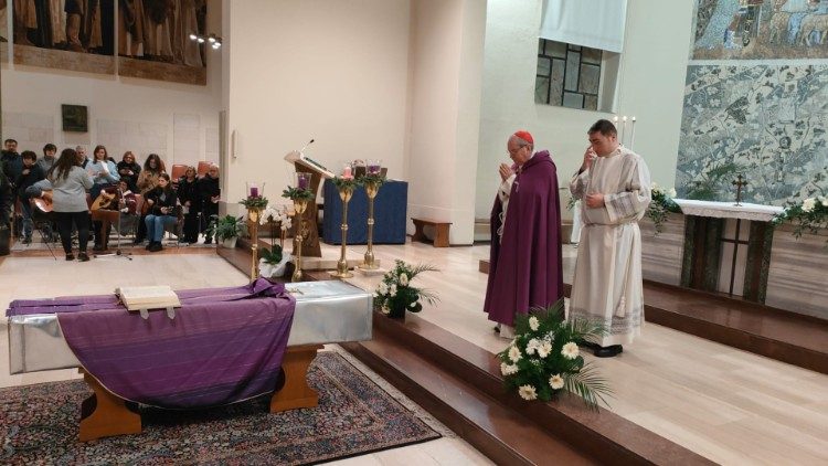 Le cercueil de Don Andrea Santoro, le 2 décembre à Rome