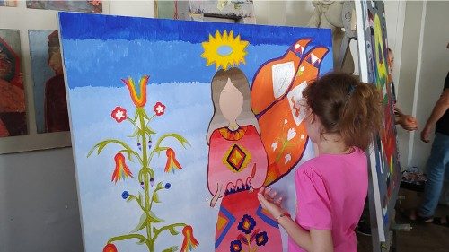 Ucraina, la preghiera per il Paese e il desiderio di pace nei disegni dei bambini