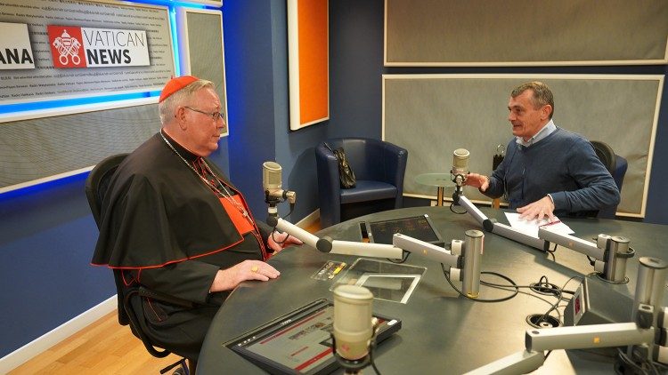 S kardinalom Hollerichom se je pogovarjal novinar Radia Vatikan Stefano Leszczynski 