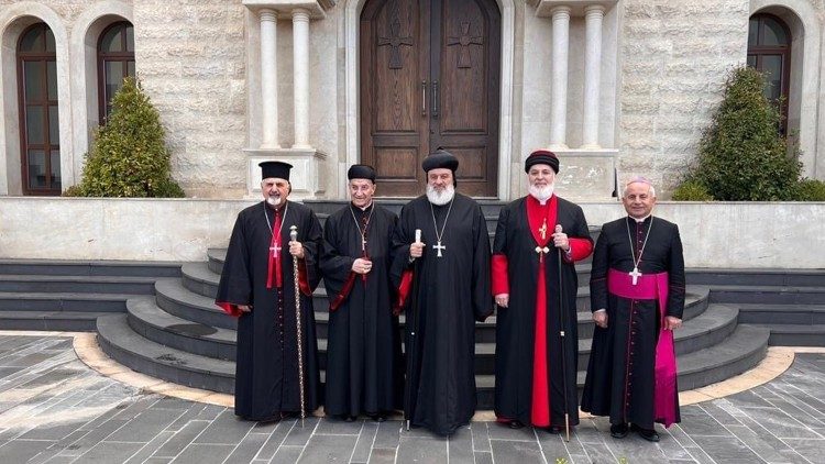 Penkių sirų tradicijos ortodoksų ir katalikų Bažnyčių patriarchų susitikimas Libane (2022 grduožio 16 d.)