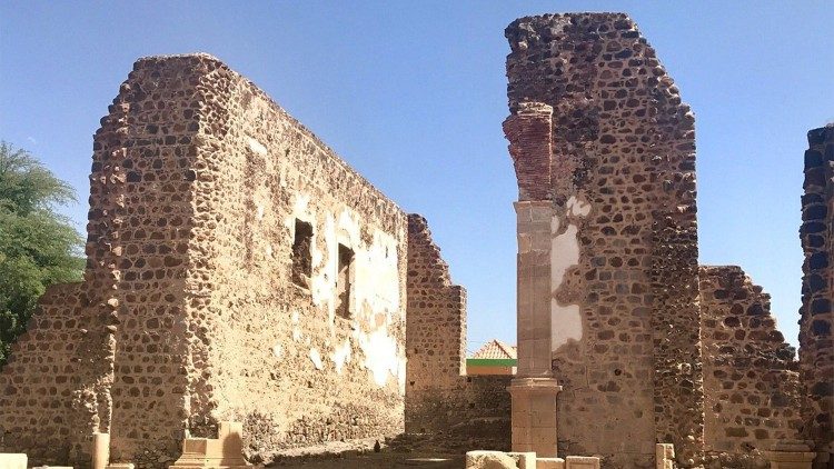 Cabo Verde - Ruínas da antiga Catedral, na Cidade Velha, ilha de Santiago