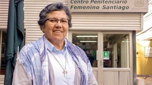 Un jour de vie en plus et de prison en moins: une sœur auprès des détenues au Chili