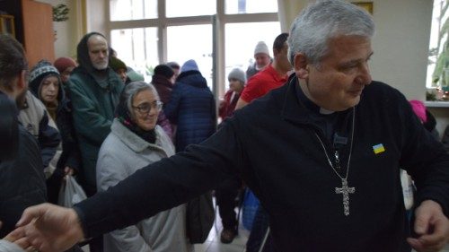 Kardinal Krajewski nach Ukraine-Reise zurück in Rom