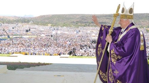 Cardinal Krajewski: Benoît XVI discret, gentil et à l’écoute de ses collaborateurs 