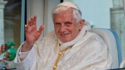 Bento-XVI-autor-Ricardo-Perna.jpg