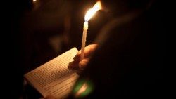 Vela-e-texto----autor-João-Lopes-Cardoso.jpg