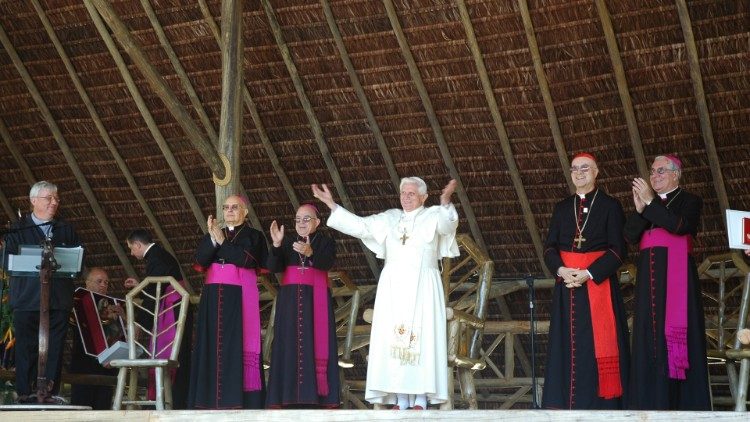 Bento XVI na Fazenda da Esperança