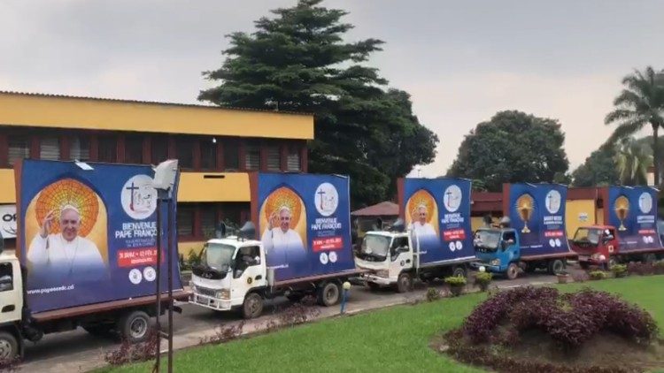 Preparativi per l'arrivo del Papa a Kinshasa