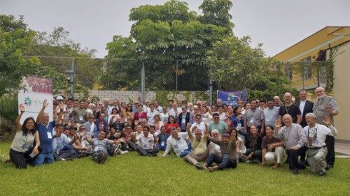 Reencuentro de los misioneros en la Amazonía peruana 