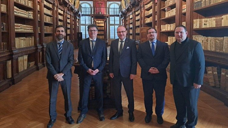 Minister Horecký navštívil Vatikán 26.-27.  januára