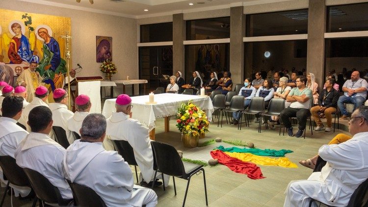 Tercer día del Encuentro Sinodal Regional Centro América - Mex.