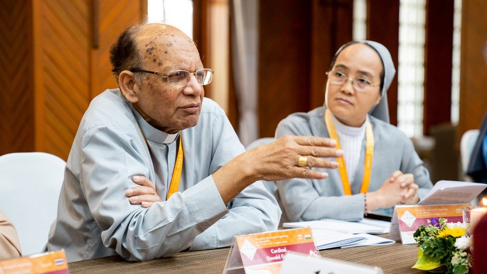 Cardinal Oswald Gracias and Sr Therese Kieu Thi Yen Ly, SPC