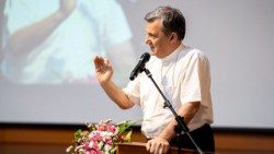 Cardinale-Grech_discorso-finale_Assemblea-Continentale-di-Asia_26-febbraio-2023--rsz.jpeg