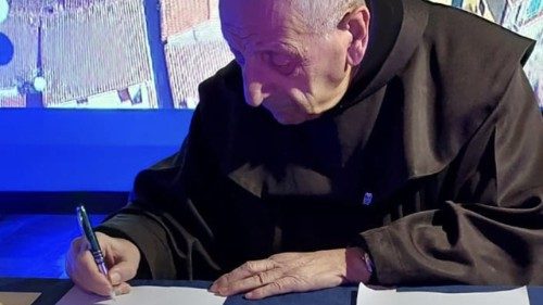  "Invitiamo Putin e Zelensky ad Assisi per restaurare la pace"