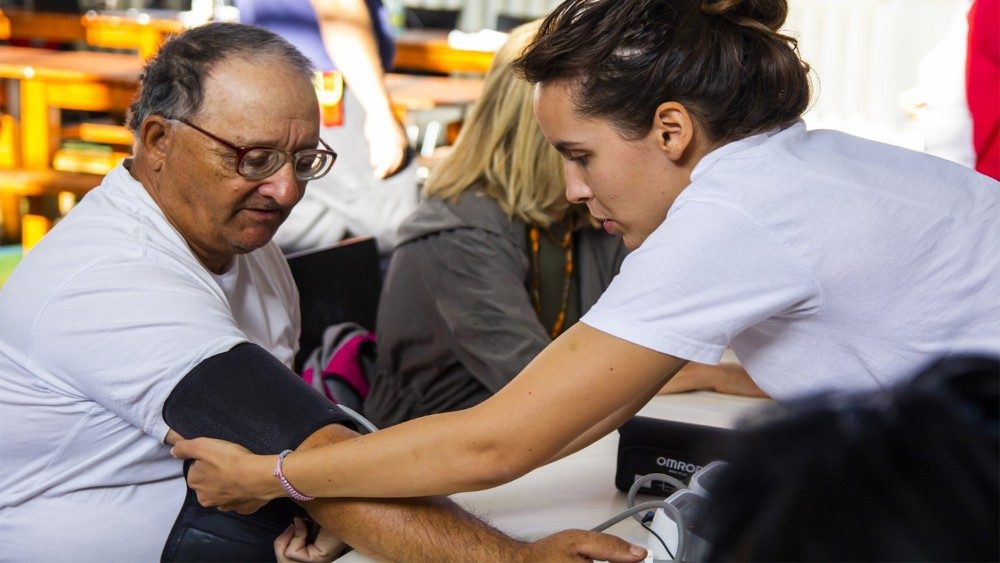 Healthcare assistance to Ukrainian refugees (Hungarian Charity Service of the Order of Malta)