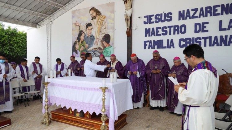 Lanzamiento de la Campaña de Oración por la Paz en Panamá