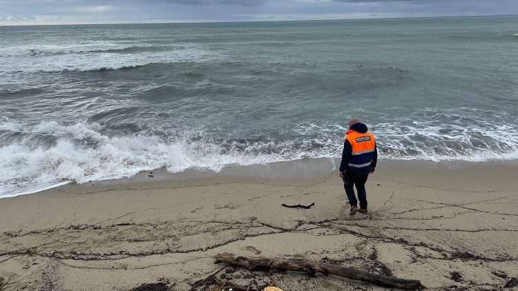 Ongoing search operations on Cutro beach