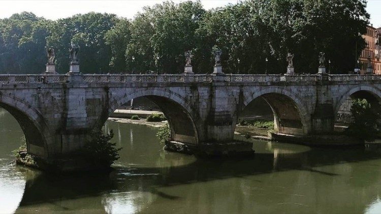 Il ponte degli Angeli, guardando dal lato di Castel Sant'Angelo