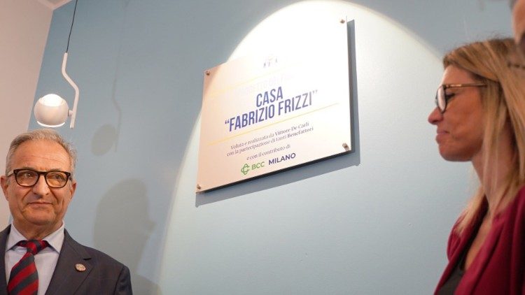 L'inaugurazione della "Casa Fabrizio Frizzi" a Milano