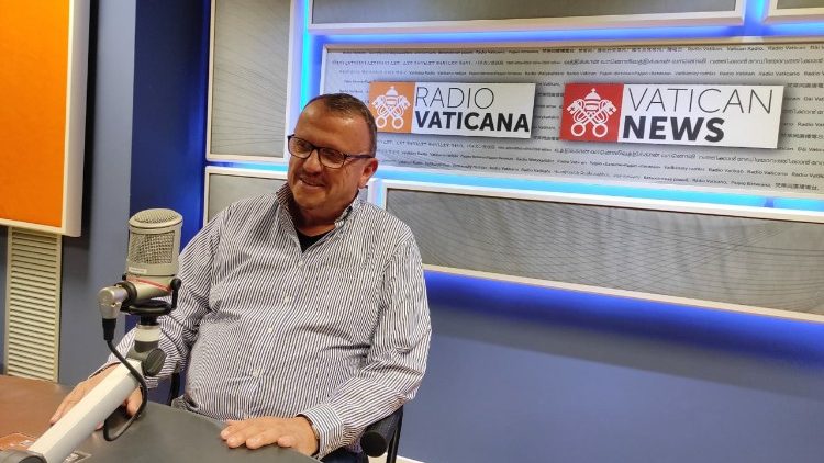 Stefan Capaliku në Radio Vatikan