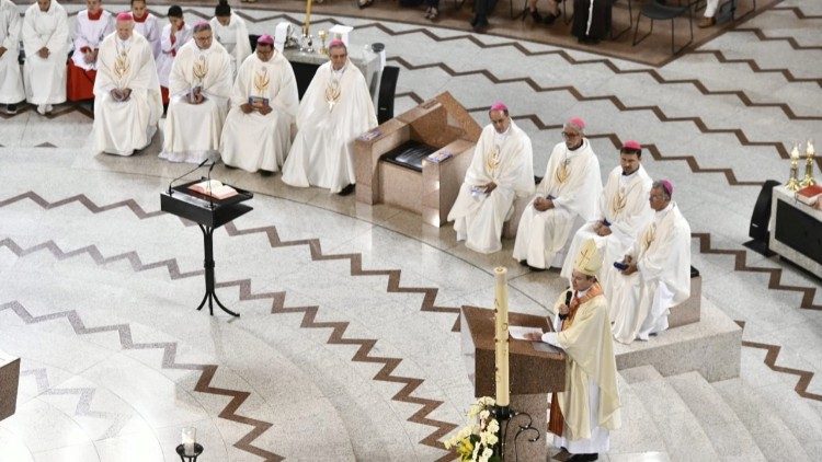 Santa Missa no Santuário de Nossa Senhora Aparecida