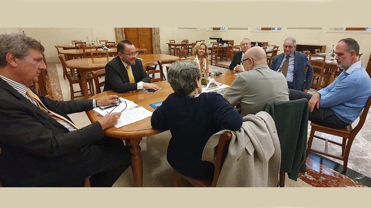 Consejo de la Academia Europea de Líderes Católicos.