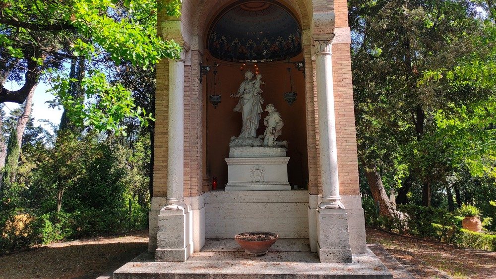 Maggio con Maria,  percorso di arte e devozione attraverso le opere dedicate alla Vergine nei Giardini Vaticani