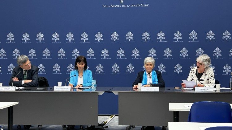 Alla conferenza stampa di presentazione di "Women's cry"