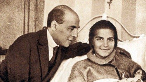 Granada, è beata la giovane Maria Conchita: "Il mio amore sarà un Dio crocifisso"