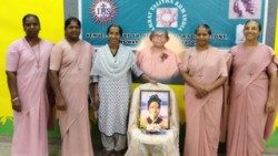 Progetto-Sisters_PS33_-La-comunita-delle-suore-impegnate-nell-attivita-di-assistenza-soc.jpg