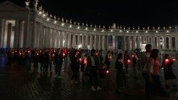 rosario-piazza-san-pietro-2.jpg