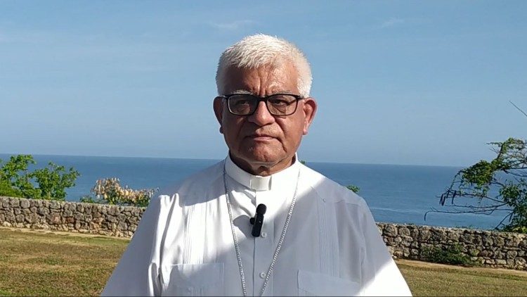 Monseñor Miguel Cabrejos, arzobispo de Trujillo.