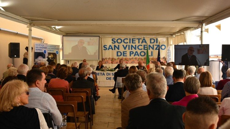 La premiazione dello scorso anno nella casa circondariale di La Spezia