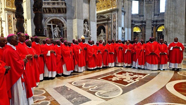Baba Mtakatifu Francisko amemteuwa Mheshimiwa sana Padre Thomas John Kiangio, Msimamizi wa Kitume wa Jimbo Katoliki la Tanga, kuwa Askofu mpya wa Jimbo Katoliki la Tanga. 