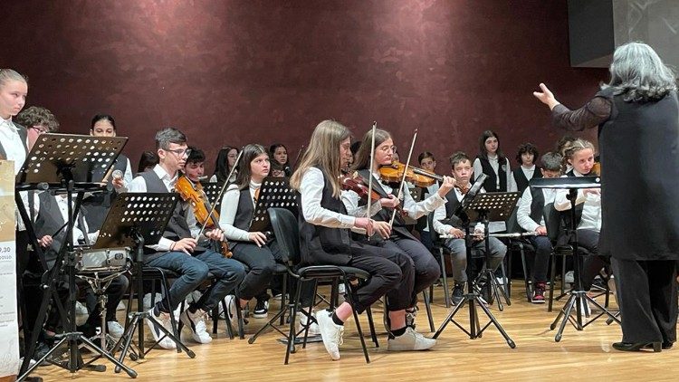 Campobasso, un momento del concerto finale al Concorso "Per alzare lo sguardo oltre l'orizzonte"